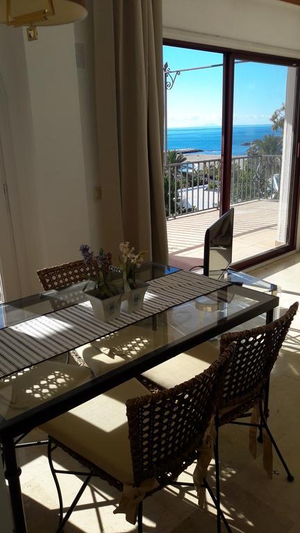 The Terrace Of Puerto Banus Beach Marbella Kültér fotó